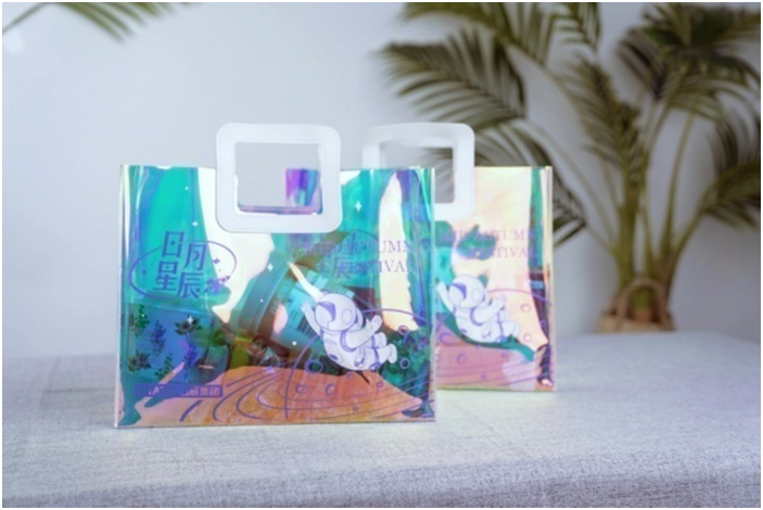 日月星辰 谢谢有你/火星电竞向员工发放中秋福利